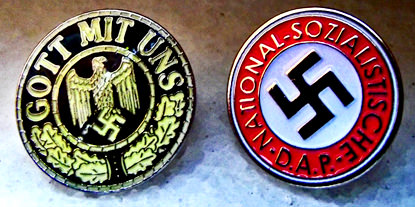 Ροζέτες του NSDAP με "ελληνικές" σβάστικες